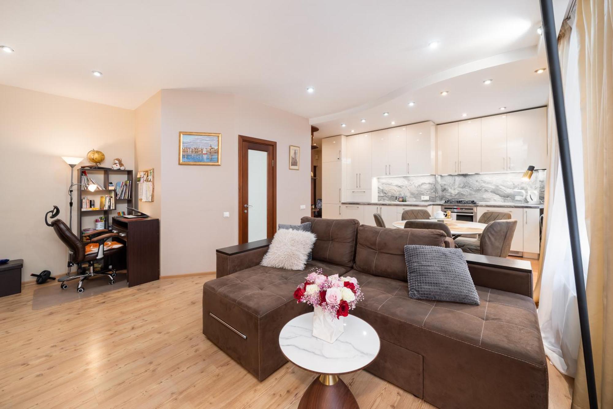Baltic Amber In Diplomatic District & Free Parking Apartamento Riga Exterior foto