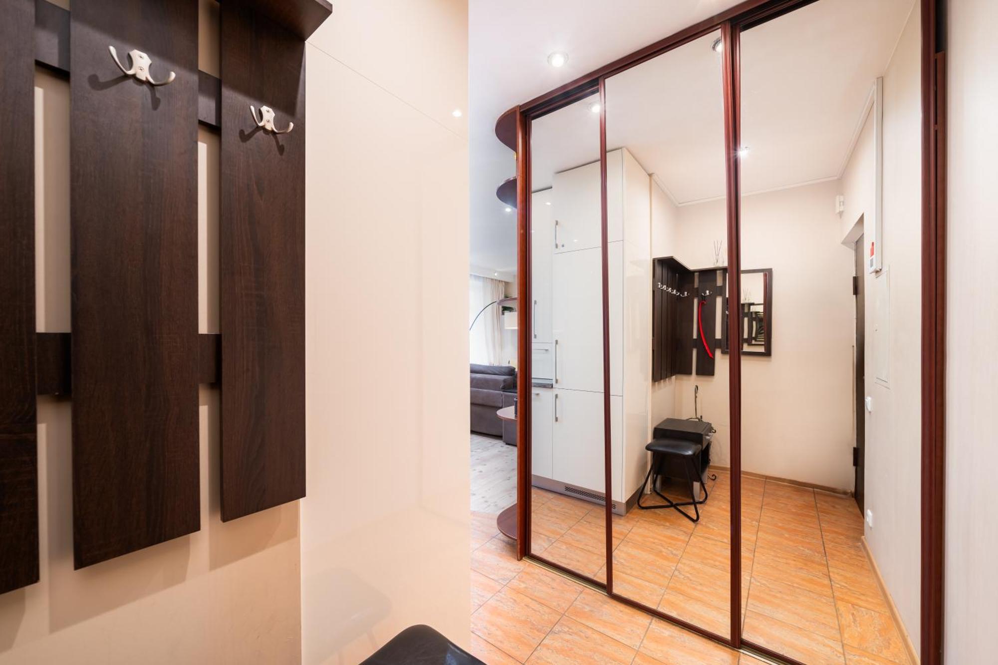 Baltic Amber In Diplomatic District & Free Parking Apartamento Riga Exterior foto