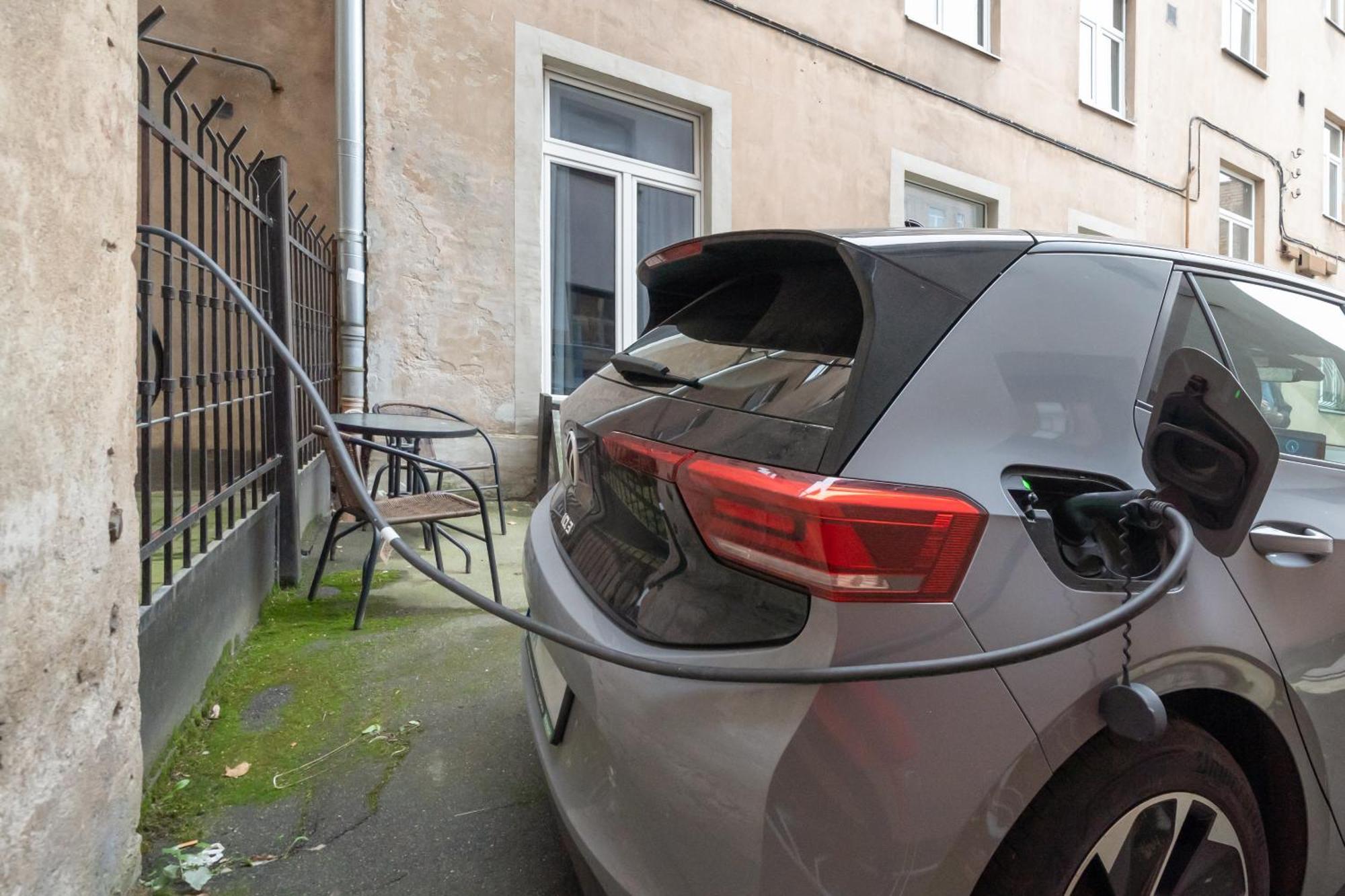 Baltic Amber In Diplomatic District & Free Parking Apartamento Riga Exterior foto